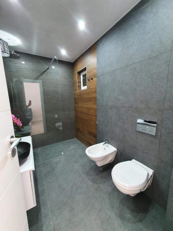 Ale House Apartment Oradea Luaran gambar
