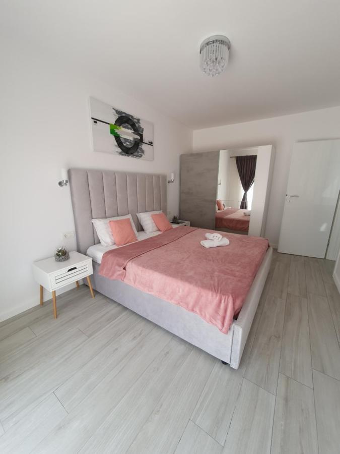 Ale House Apartment Oradea Luaran gambar