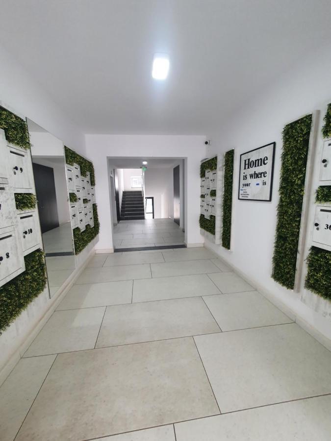 Ale House Apartment Oradea Luaran gambar